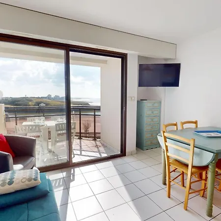 Le Corsaire Face Apartment